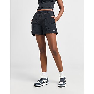 Nike Essential Woven 5" Shorts