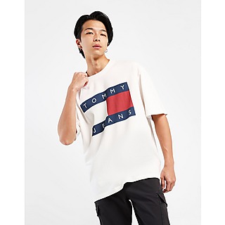 Tommy Hilfiger Oversized Fit Flag Graphic T-Shirt