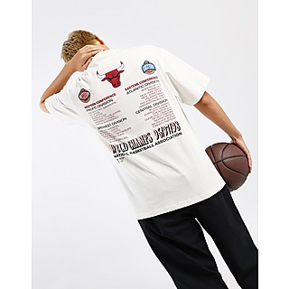 Mitchell & Ness Bulls Champ T-Shirt