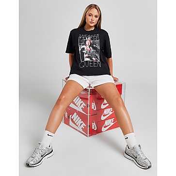 Nike Sneaker Queen T-Shirt
