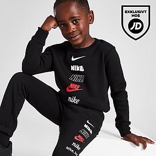 Nike Tracksuit Barn