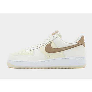 Nike Air Force 1 '07 LV8