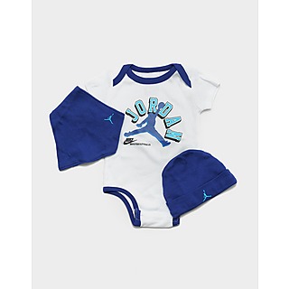 Nike Varsity Logo Bodysuit, Hat and Bib Gift Box Set Infant