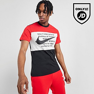 Nike Swoosh Colour Block T-Shirt ผู้ชาย
