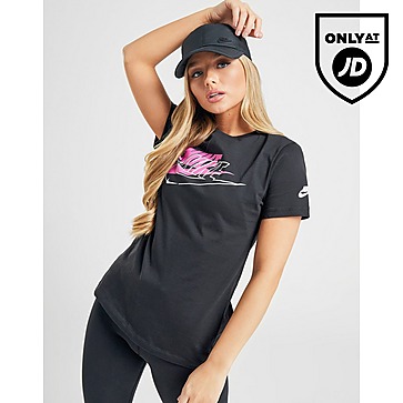 Nike เสื้อยืดผู้หญิง Double Futura