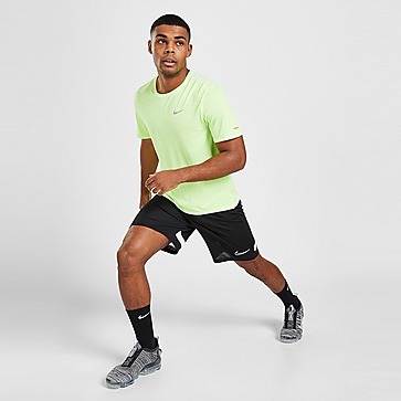 Nike กางเกงขาสั้นผู้ชาย Academy Essential