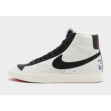 Nike รองเท้าผู้ชาย Blazer Mid '77