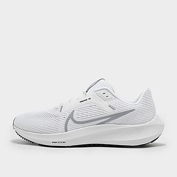 Nike รองเท้าผู้ชาย Pegasus 40