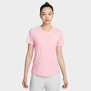 Nike เสื้อยืดผู้หญิง Sportswear Club Essentials