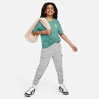 Nike เสื้อยืดเด็กโต Sportswear