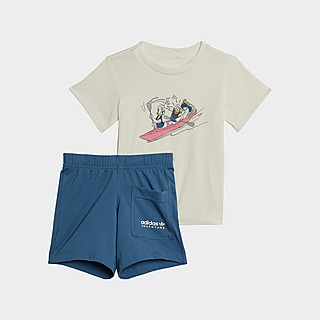 adidas Originals x Disney Mickey And Friends Shorts And Tee Set Infant