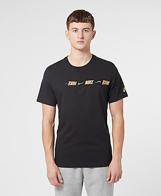 Nike Repeat Logo T-Shirt