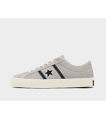 converse has One Star Academy Pro