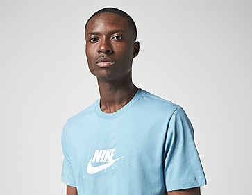 Nike Triple Swoosh Air T-Shirt