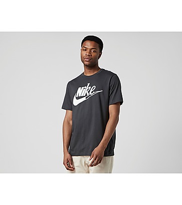 Nike Reverse T-Shirt