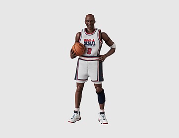Medicom BE@RBRICK MAFEX 'Michael Jordan (92 Team USA)'