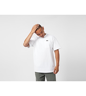 Nike NSW Premium Essentials Pocket T-Shirt
