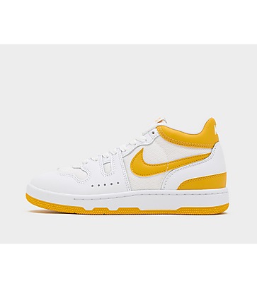 Nike repousse Attack Women's
