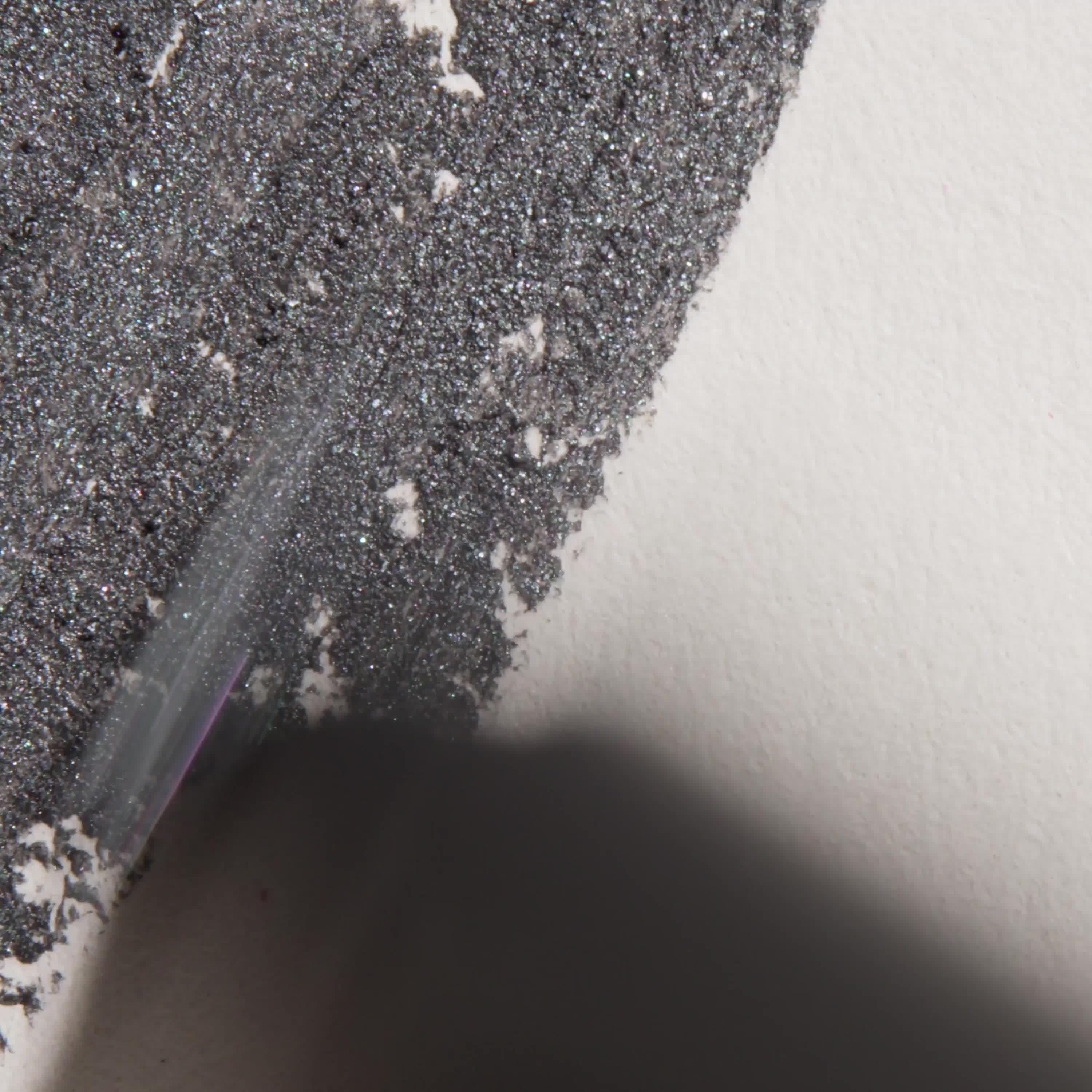 Jewel Glide Effect Eye Pencil