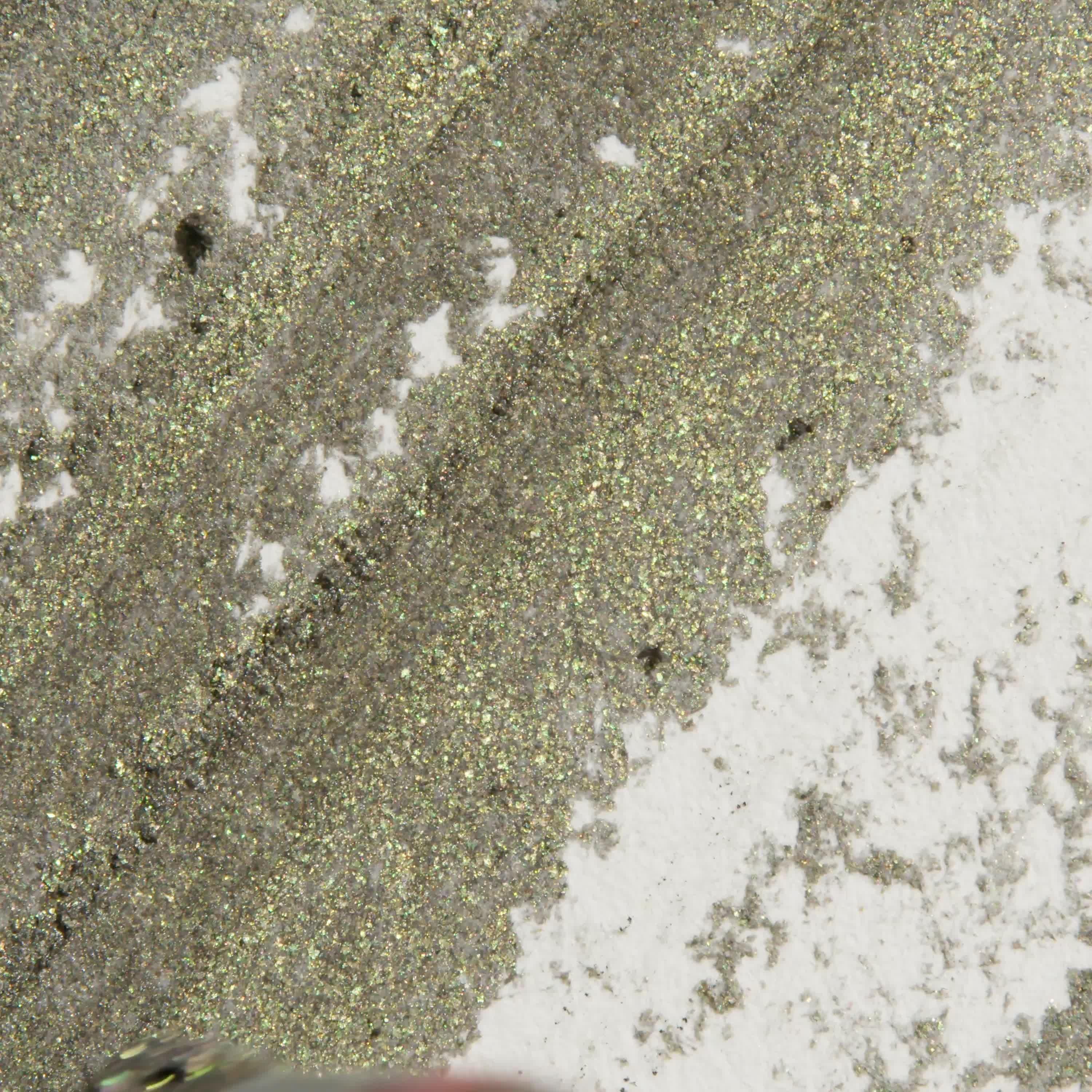 Jewel Glide Effect Eye Pencil