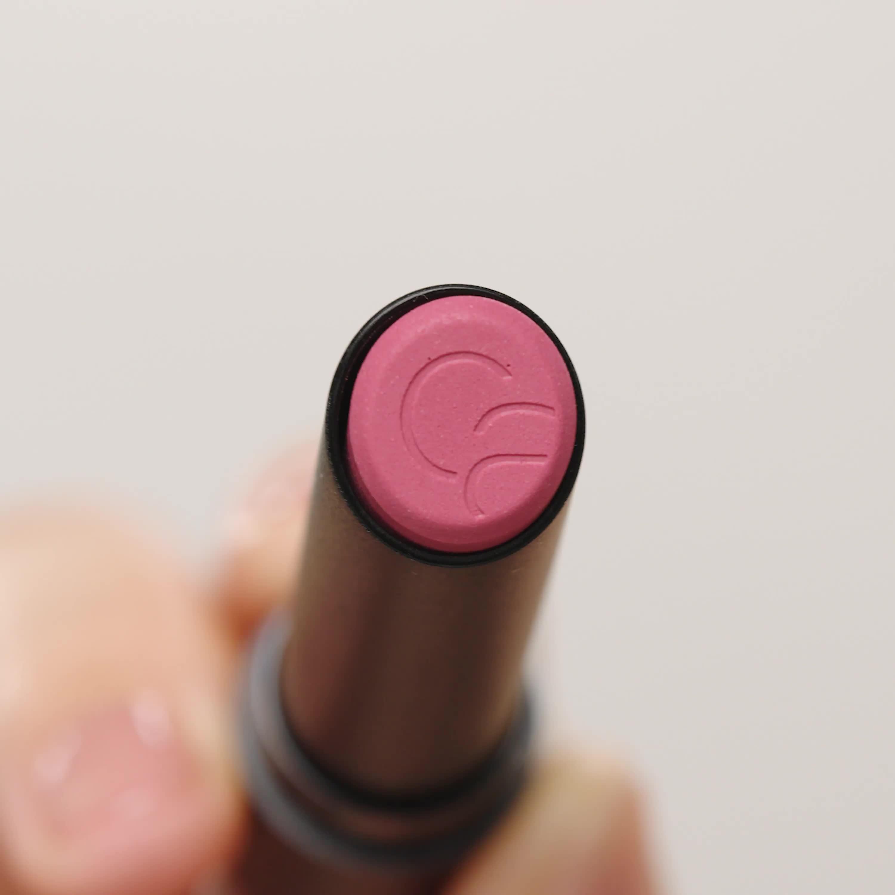 Blur-Real Matte Lipstick