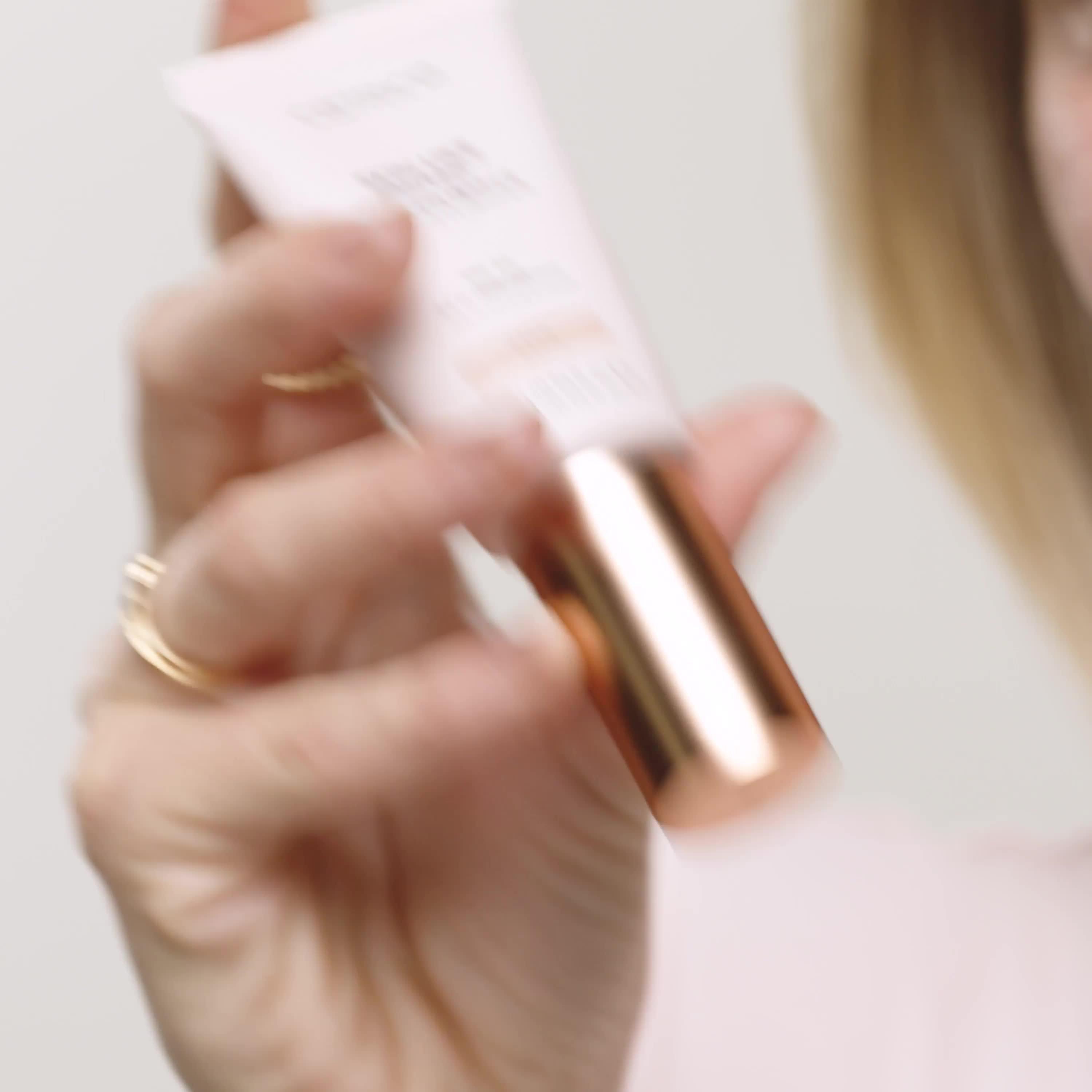 Skin Like Tinted Moisturizer