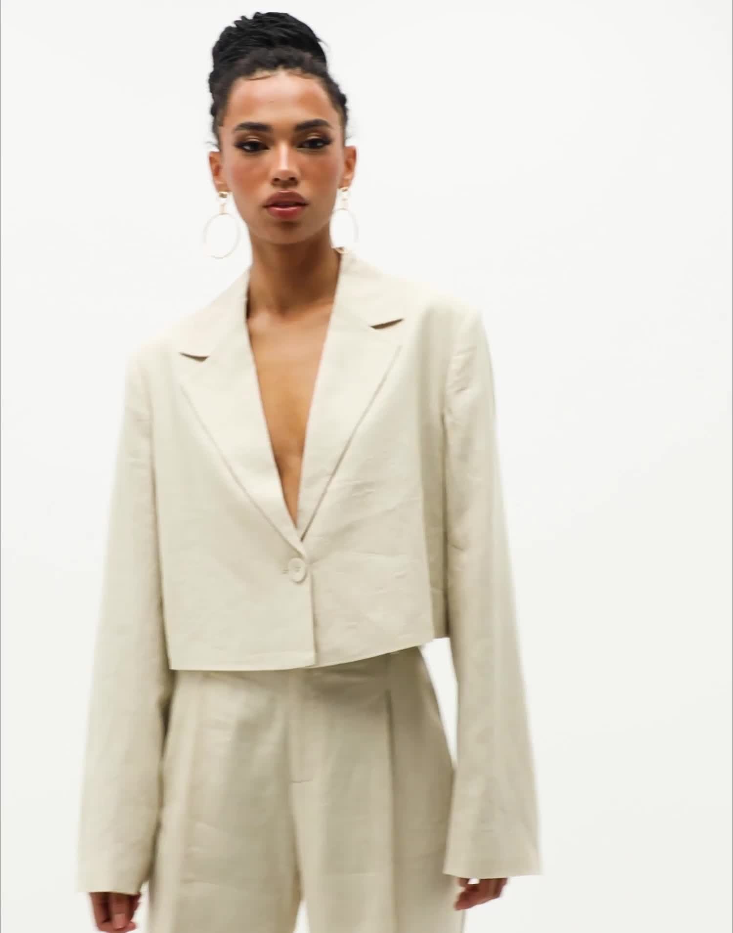 crop linen blazer