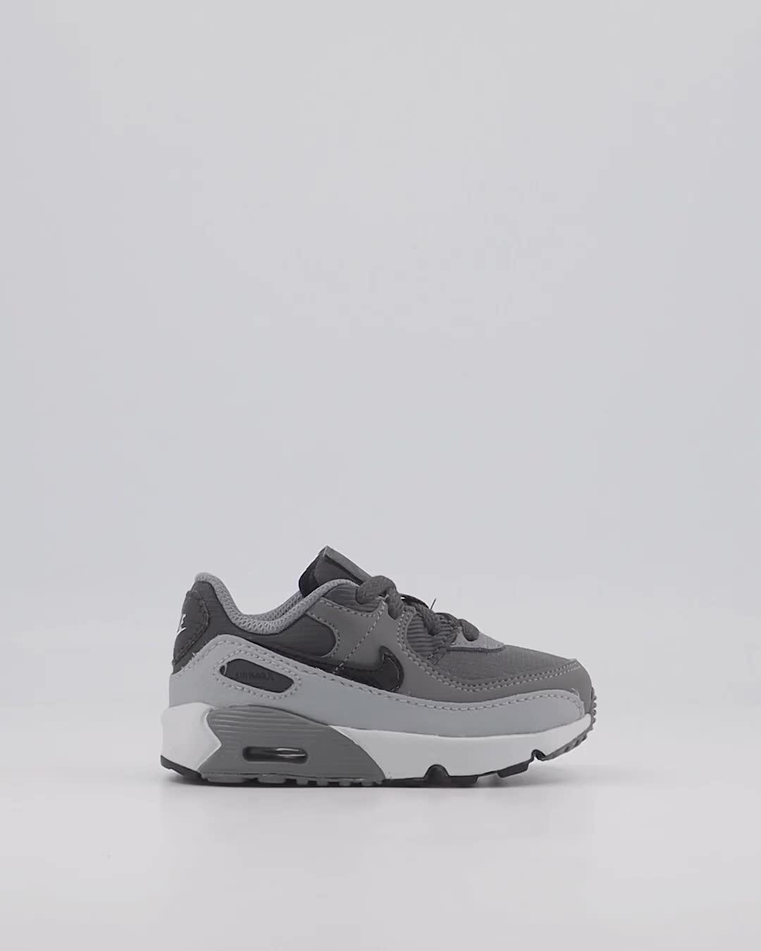 Grey infant 2025 nike shoes